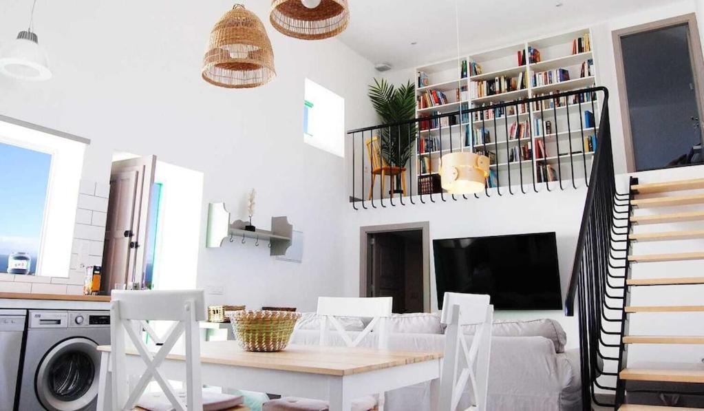 Typical Canarian House With Fabulous Sea Views Tias Bagian luar foto