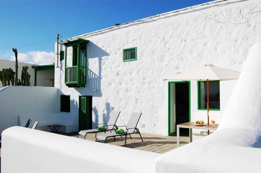 Typical Canarian House With Fabulous Sea Views Tias Bagian luar foto
